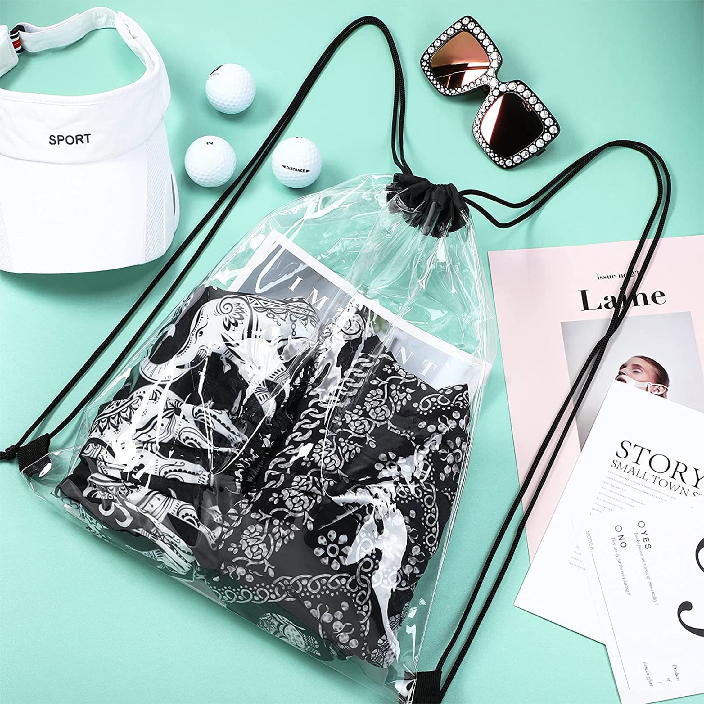 Transparent drawstring — lifestyle shot